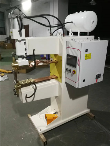 19中頻排焊機 .jpg